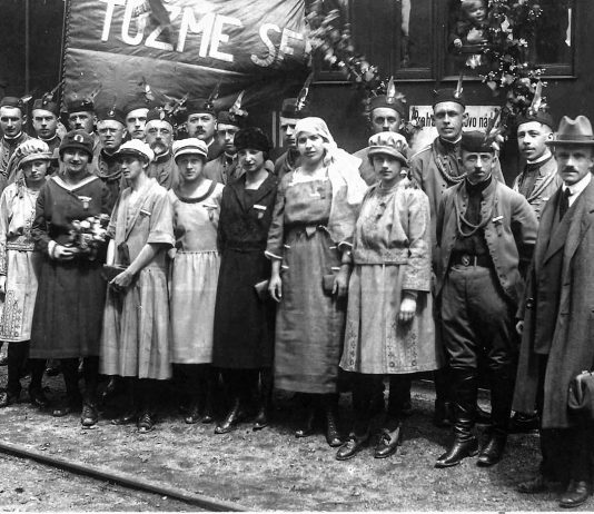 Výlet dobříšského Sokola na Slovensko