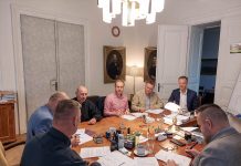 V Příbrami byla podepsána historická dohoda o přivaděči vody pro Dobříš