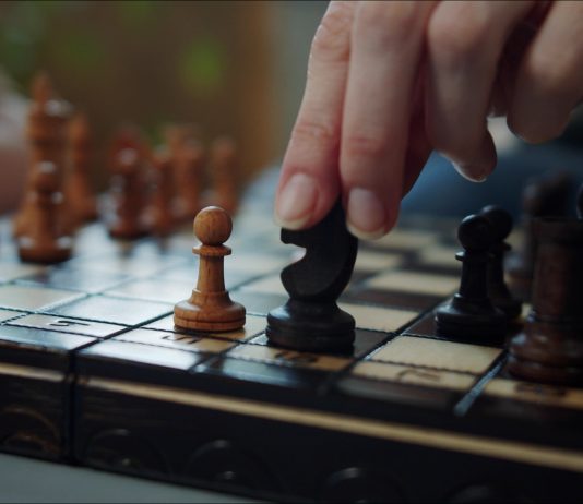 Pozvánka na Čapkův pohár ve školním šachovém turnaji